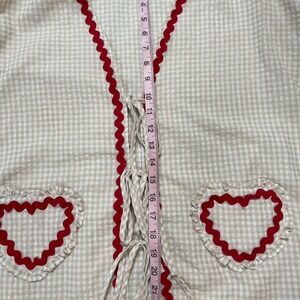 Cream tan and red heart tie‎ front blouse top poplin style size M Wore once